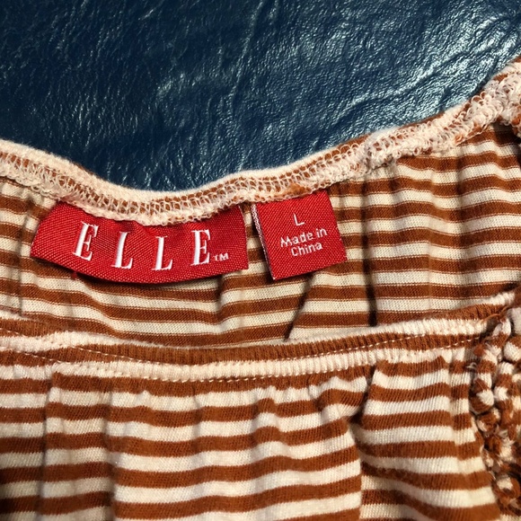 Flutter Sleeve Shirt - Picture 2 of 4